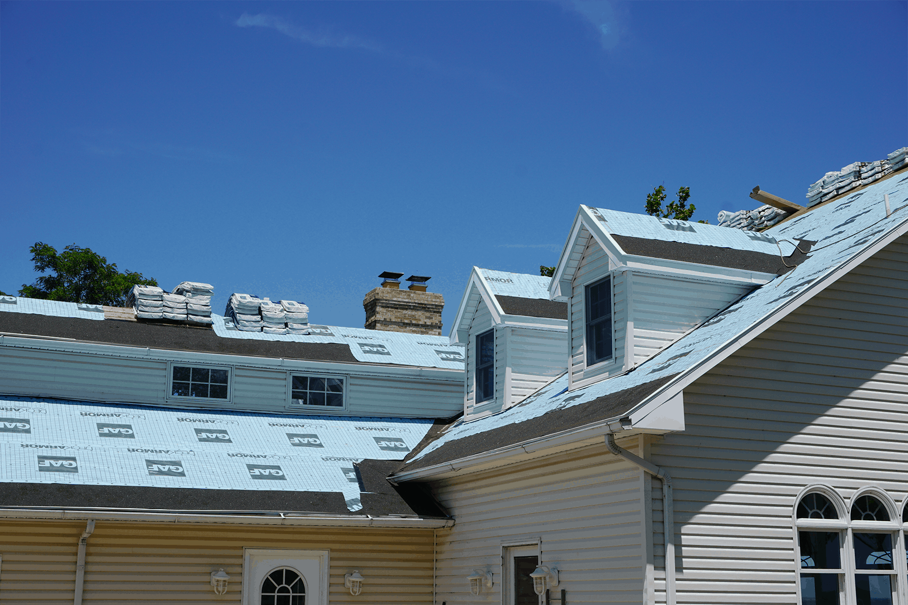Why Choosing the Right Roof for Your Home Starts with the Roofing Underlayment